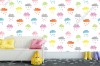 Wizualizacja tapety na ścianę do pokoju dziecięcego w kolorowe chmurki i deszcz serc, na białym tle.