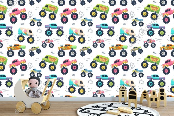 Wizualizacja tapety na ścianę do pokoju dziecięcego o tematyce motoryzacyjnej. Tapeta w kolorowe samochody Monster truck, z wielkomi kołami, na białym tle.