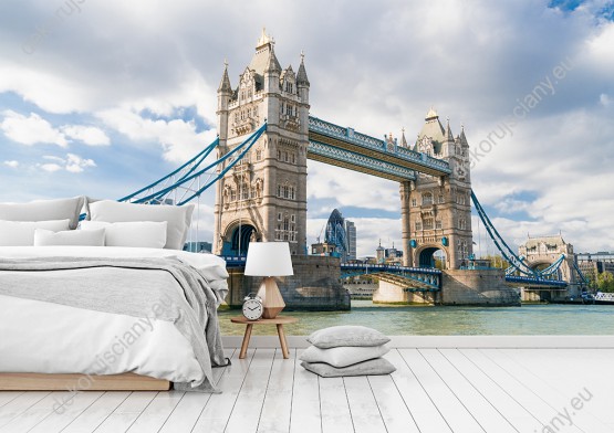 Wizualizacja fototapety z widokiem mostu zwodzonego Tower Bridge w Londynie. Fototapeta do sypialni, salonu, pokoju wypoczynkowego, gabinetu.