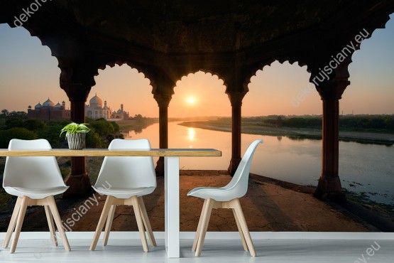 fototapeta-taj-mahal-o-zachodzie-slonca-indie Wizualizacja fototapety z zachodem słońca w klimacie indyjskim, pięknie będzie wyglądać na ścianie sypialni, salonu, pokoju młodzieżowego i wypoczynkowego oraz biura, gabinetu.