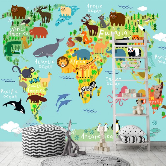 Wizualizacja fototapety do pokoju dziecięcego przedstawia kolorową mapę świata ze zwierzętami wszystkich kontynentów oraz mórz i oceanów.
