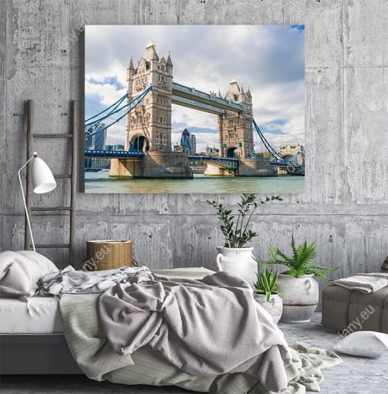 Wizualizacja obrazu z widokiem mostu zwodzonego Tower Bridge w Londynie. Obraz do salonu, sypialni, pokoju wypoczynkowego, gabinetu.