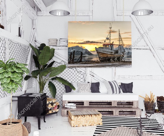 Wizualizacja obrazu z widokiem na opuszczony statek w norweskiej krainie zimna. Obraz do pokoju dziennego, sypialni, salonu, biura, gabinetu, przedpokoju i jadalni.