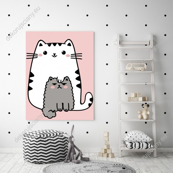 Wizualizacja obrazu do pokoju dziecięcego z uroczym białym i szarym kotem, na różowym tle.