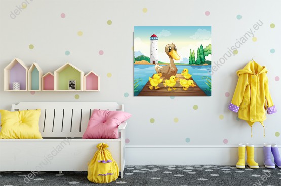 Wizualizacja obrazu do pokoju dziecięcego z rodziną kaczek spacerujących po pomoście nad jeziorem.