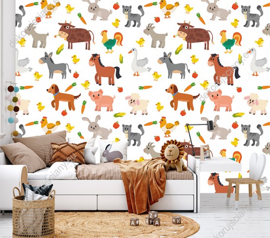 Wizualizacja tapety na ścianę do pokoju dziecięcego z różnymi zwierzętami z przydomowej farmy, na białym tle.