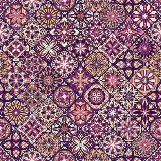 Wizualizacja tapety, mandale w odcieniach fioletu.