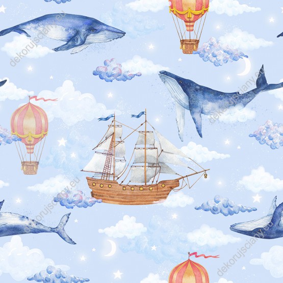 Wizualizacja tapety, wieloryby, statki i balony w przestrzeni powietrznej. Tło jasnoniebieskie.