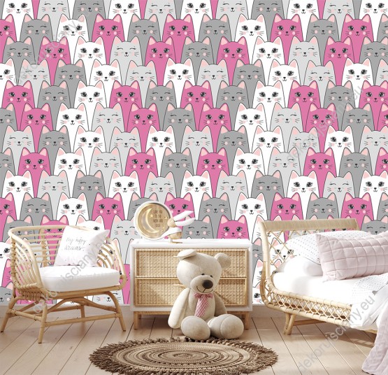 Wizualizacja tapety na ścianę do pokoju dziecięcego z dużą ilością różowych, szarych i białych kotów.