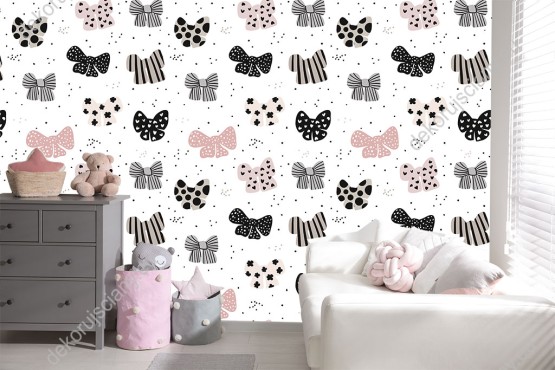 Wizualizacja tapety na ścianę do pokoju dziecięcego i młodzieżowego w różowe, czarne i szare kokardy ze wstążek, na białym tle.