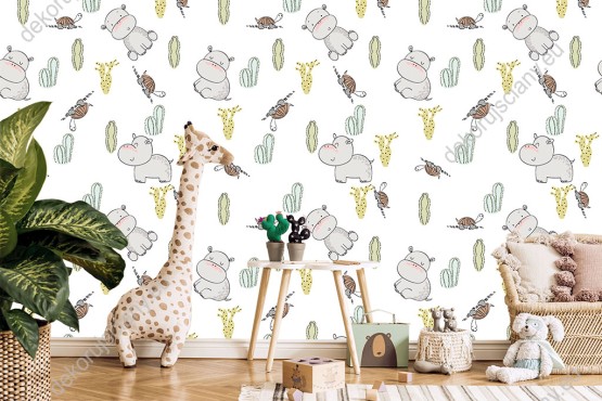 Wizualizacja tapety na ścianę do pokoju dziecięcego w szare, przyjazne hipopotami i żółwie, oraz kaktusy w odcieniach zieleni, na białym tle.