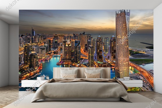 Wizualizacja fototapety z widokiem barwnej Marina Bay w Dubaju. Nowoczesna fototapeta świetnie sprawdzi się w pokoju dziennym, salonie, sypialni, przedpokoju, jadalni, biurze oraz pokoju młodzieżowym.