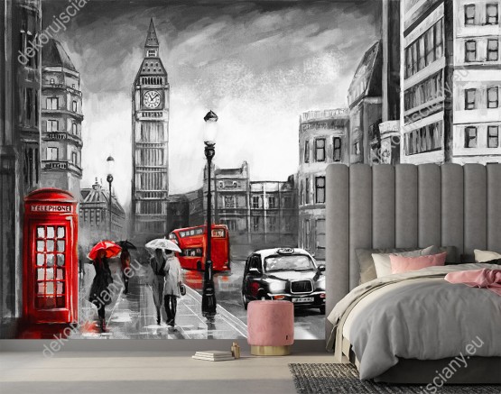 Wizualizacja czarno-białej fototapety z dodatkiem czerwieni z widokiem na parę pod parasolem, autobus i budkę telefoniczną, na malowanych farbami ulicach Londynu, z Big Benem w tle, Anglia. Fototapeta do pokoju dziennego, młodzieżowego, sypialni, salonu, biura, gabinetu, przedpokoju i jadalni.