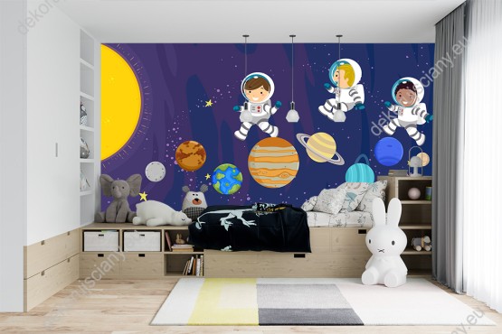 Wizualizacja fototapety do pokoju dziecięcego przedstawiająca astronautów w kosmosie skaczących po kolorowych planetach.
