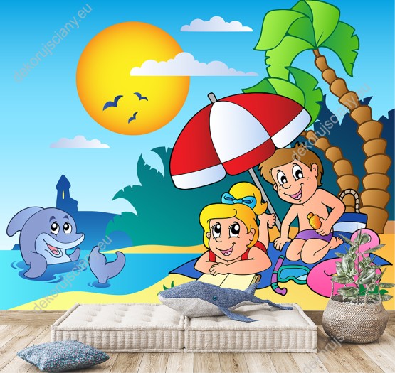 Wizualizacja fototapety do pokoju dziecięcego z dziećmi odpoczywającymi na plaży i delfinem wesoło pływającym w morzu.