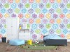 Wizualizacja tapety na ścianę do pokoju dziecięcego. Tapeta w zielone, niebieskie,  żółte, fioletowe i czerwone, parasole na szaro-niebieskim tle.