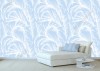 Wizualizacja tapety do pokoju dziennego, sypialni, salonu, przedpokoju. Tapeta w fantazyjne, białe wzory utworzone przez zimowy szron, na niebieskim tle.