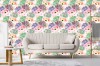 Wizualizacja tapety do pokoju pokoju dziennego, sypialni, salonu, przedpokoju, biura. Różowe, zielone i fioletowe kwiaty, na kremowym tle.