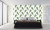 Wizualizacja tapety do pokoju dziennego, sypialni, salonu, przedpokoju, biura. Tapeta przedstawia zielone liście i szarą siatkę, na białym tle.