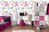 Wizualizacja tapety do pokoju dziecięcego, młodzieżowego, sypialni, biura w wiosenne, kolorowe motyle, na białym tle.
