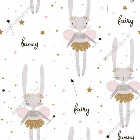 Wzornik tapety na ścianę do pokoju dziecięcego z czarodziejskimi króliczkami. Szare króliki, w stroju baleriny, ze skrzydłami i magiczną różdżką wróżki, różowe i złote gwiazdki, na białym tle.