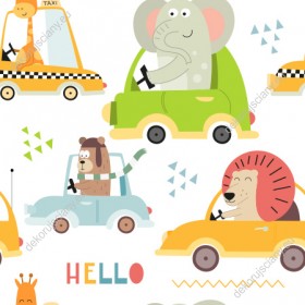 Wzornik tapety na ścianę do pokoju dziecięcego. Tapeta w zielone, niebieskie  i pomarańczowe samochody na jasnym tle. Słoń, lew, niedźwiedź i żyrafa kierują samochodami.