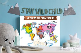 Wizualizacja obrazu do pokoju dziecięcego przedstawiająca mapę świata z kolorowymi kontynentami i zwierzętami, na białym tle.