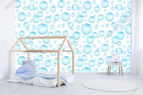 Wizualizacja tapety do pokoju dziennego, sypialni, salonu, przedpokoju w błękitne bańki mydlane unoszące się, na białym tle.