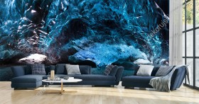 Wizualizacja fototapety z widokiem na niebieską, kryształową jaskinię lodową i podziemną rzekę, pod lodowcem w Parku Narodowym w Islandii. Fototapeta do pokoju dziennego, salonu, biura, gabinetu, sypialni, przedpokoju i jadalni.